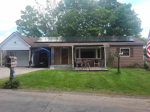 20 Ramsey St, Berlin, NH 03570