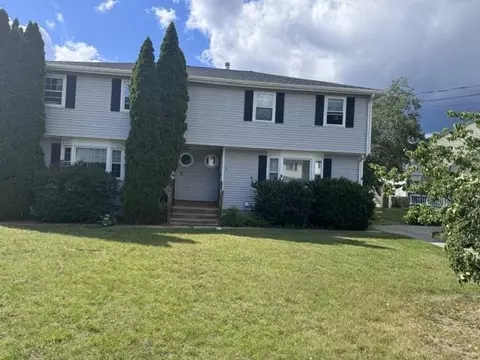 15 Norman Dr # R, Derry, NH 03038