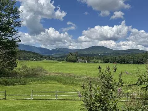 8 Wildlife Rd #48, Stowe, VT 05672