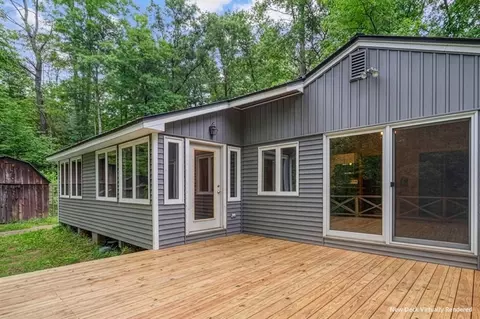 566 Beard Rd, Hillsborough, NH 03244