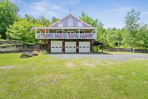 1012 Hallstrom Rd, Northfield, VT 05663