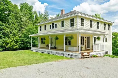 37 Comette Rd, Fairfax, VT 05454