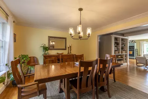 Dining - 136 Yeaw Rd, Dover, VT 05341 photo 1 of 2