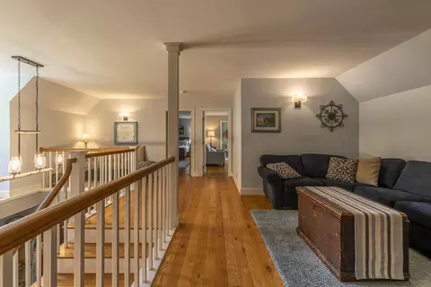 Entry Way - 136 Yeaw Rd, Dover, VT 05341 photo 5 of 6
