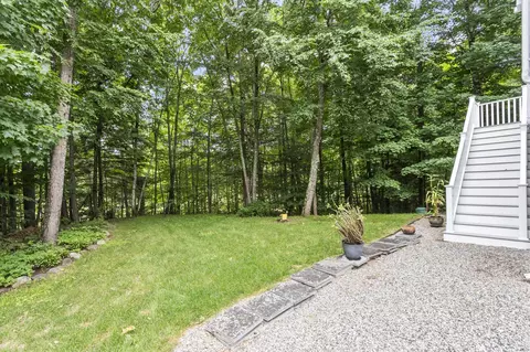 Exterior - 29 Cider St, Epping, NH 03042 photo 8 of 12