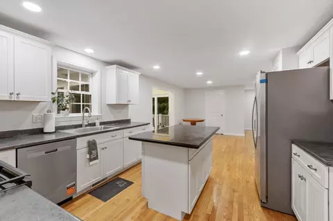 Kitchen - 29 Cider St, Epping, NH 03042 photo 1 of 5