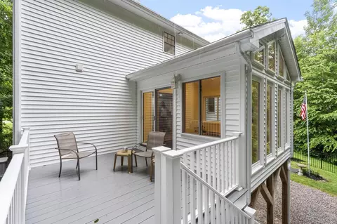 Exterior - 29 Cider St, Epping, NH 03042 photo 6 of 12