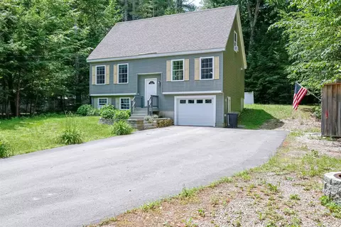 16 Lincoln Ln, Barnstead, NH 03225
