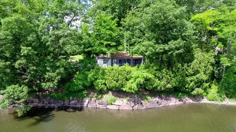 1702 Porters Point Rd, Colchester, VT 05446