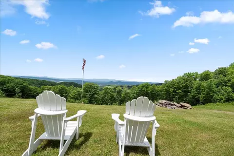 1822 Woodchuck Hollow Rd, Washington, VT 05675