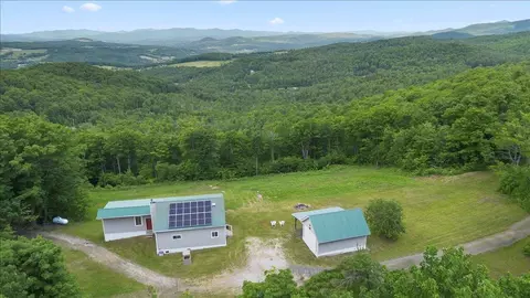 1882 Woodchuck Hollow Rd, Washington, VT 05675