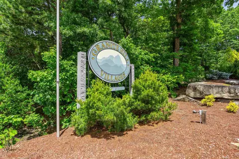 1465 Hooksett Rd #47, Hooksett, NH 03106