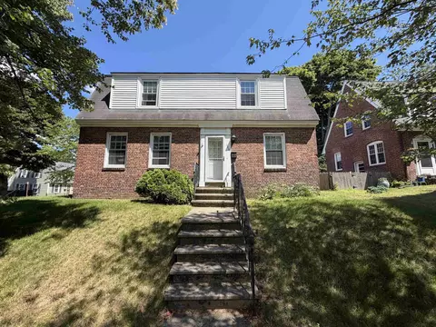 648 Kearsarge Way, Portsmouth, NH 03801