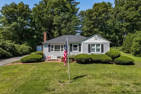 97 Old Rockingham Rd, Salem, NH 03079