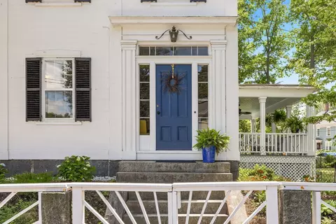 Exterior - 60 Main St, Exeter, NH 03833 photo 3 of 10