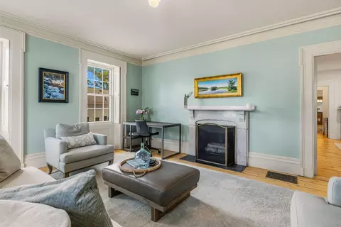 Living - 60 Main St, Exeter, NH 03833 photo 4 of 5