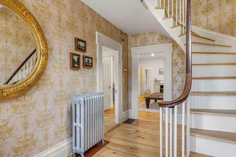 Entry Way - 60 Main St, Exeter, NH 03833 photo 4 of 9