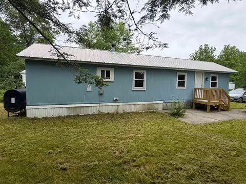 22 Valley Rd, Brattleboro, VT 05301