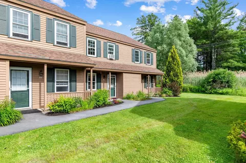 92 Hayes Ave #92, South Burlington, VT 05403
