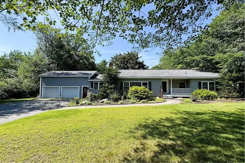 224 Haverhill Rd, Chester, NH 03036