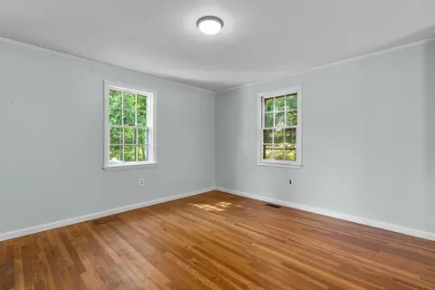 Bedroom - 73 E Wheelock St, Hanover, NH 03755 photo 1 of 10