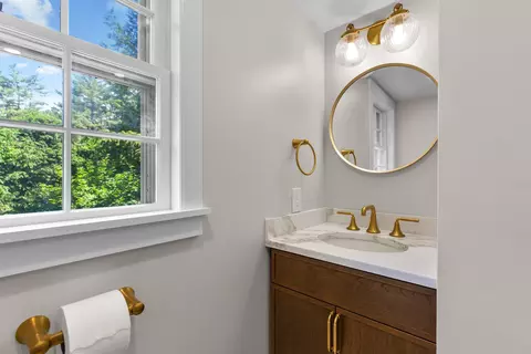 Bath - 73 E Wheelock St, Hanover, NH 03755 photo 2 of 3