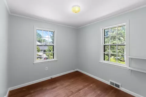 Bedroom - 73 E Wheelock St, Hanover, NH 03755 photo 4 of 10