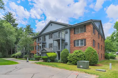 16 Northbrook Dr #1605, Manchester, NH 03102