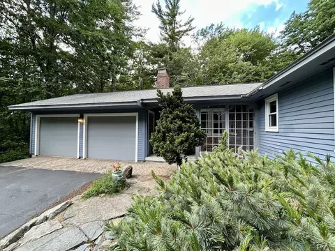 49 Prospect Hill Rd, Hancock, NH 03449