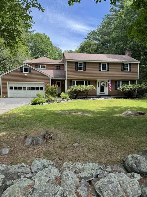 43 Alehson St, Rye, NH 03870