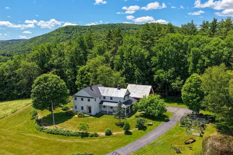 201 Chester Hill Rd, Grafton, VT 05146
