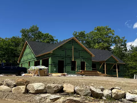 16 Fallon Way, Alton, NH 03809