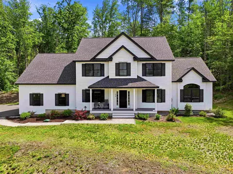 316 Montelona Rd, Goffstown, NH 03045