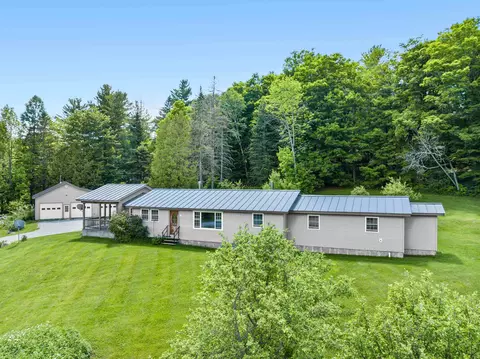 57 George St, Orange, VT 05641
