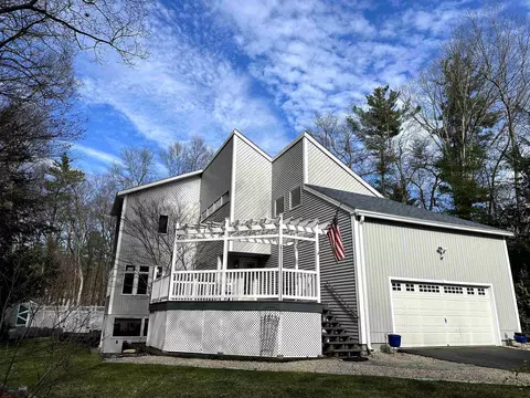 6 Haines Ter, Merrimack, NH 03054
