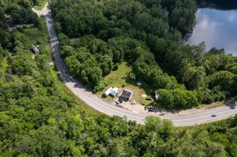 1409 Main St, Grafton, NH 03240