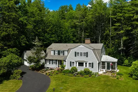 258 Chester Rd, Grafton, VT 05146