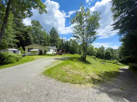 24 Varney Rd, Whitefield, NH 03598
