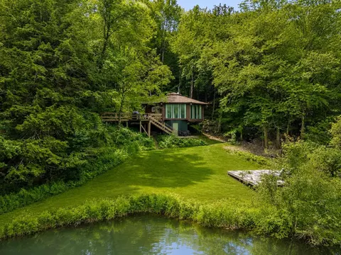 128 Tucker Hill Rd, Fayston, VT 05673
