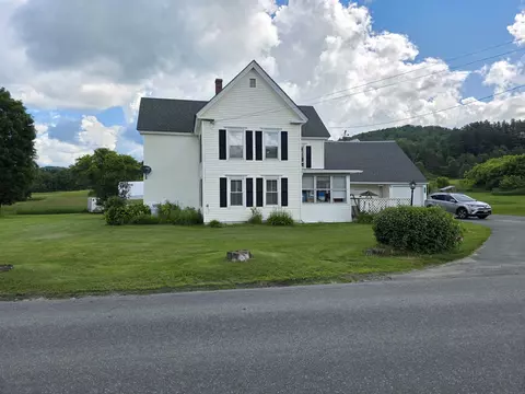 1385 Red Village Rd, Lyndonville, VT 05851