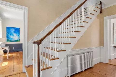 Entry Way - 79 Atlantic Ave, North Hampton, NH 03862 photo 2 of 6