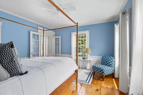 Bedroom - 79 Atlantic Ave, North Hampton, NH 03862 photo 2 of 5
