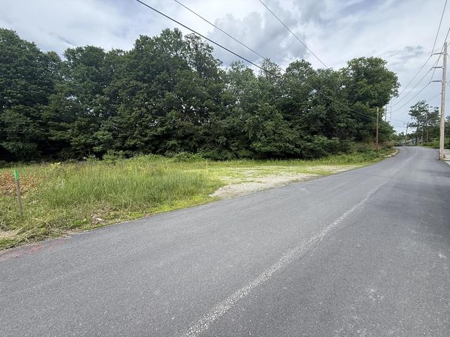 59 Lafayette St, Claremont, NH 03743
