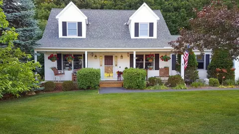 46 Cobble Hill Mdws, Barre, VT 05641