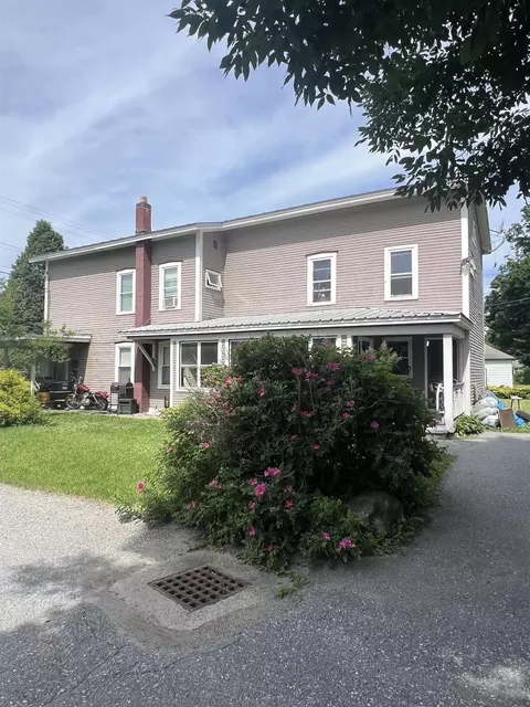 170 S Main St, Waterbury, VT 05676