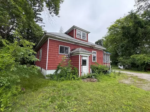 28 Merrimack St, Hudson, NH 03051