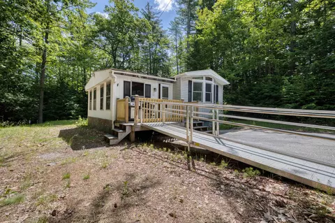 11 Beech River Cir, Ossipee, NH 03814 photo 3