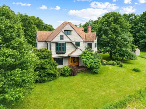 229 Piney Woods Road Rd, Monkton, VT 05469