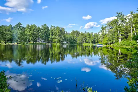 27 Brook Ln, Conway, NH 03813