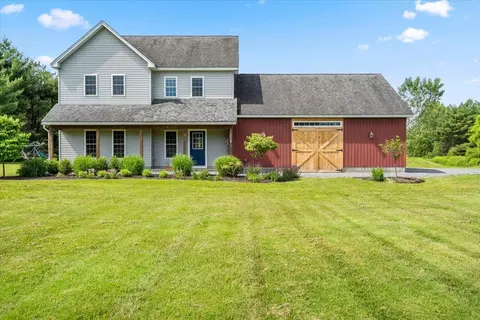 49 Stone Bridge Ln, Jericho, VT 05465